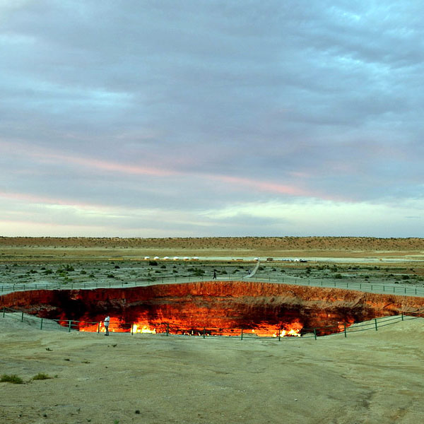 >Tours to Turkmenistan